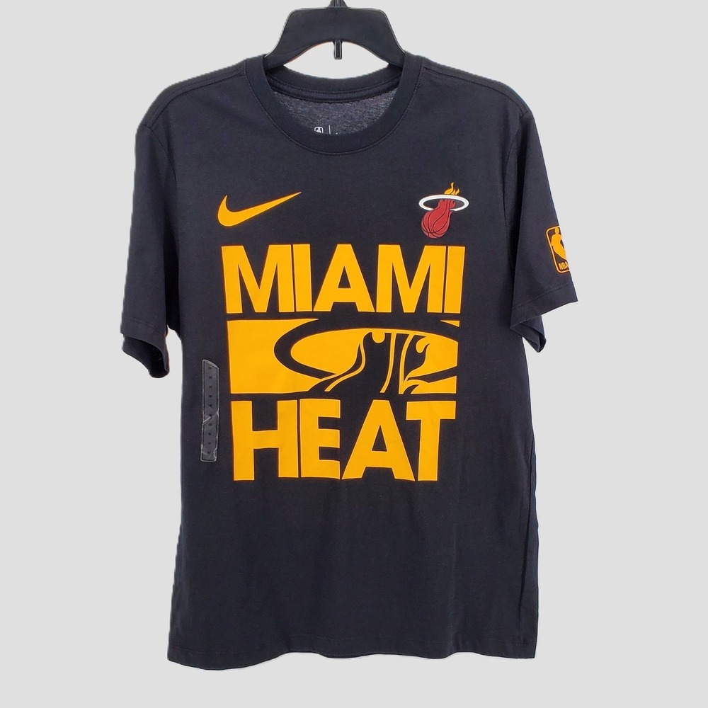 Nike Mens Medium Miami Heat NBA Basketball T Shirt Black‎ Yellow Logo Tee Cotton